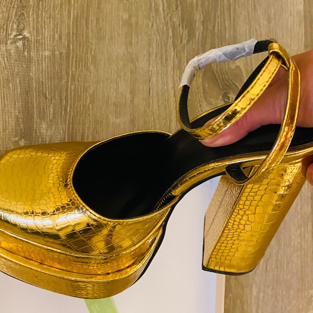 Hight heels - Picture 3 of 4
